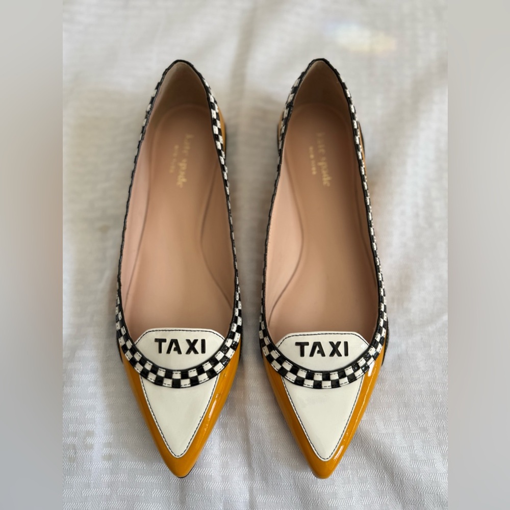 Kate Spade Taxi Flats in Yellow and White